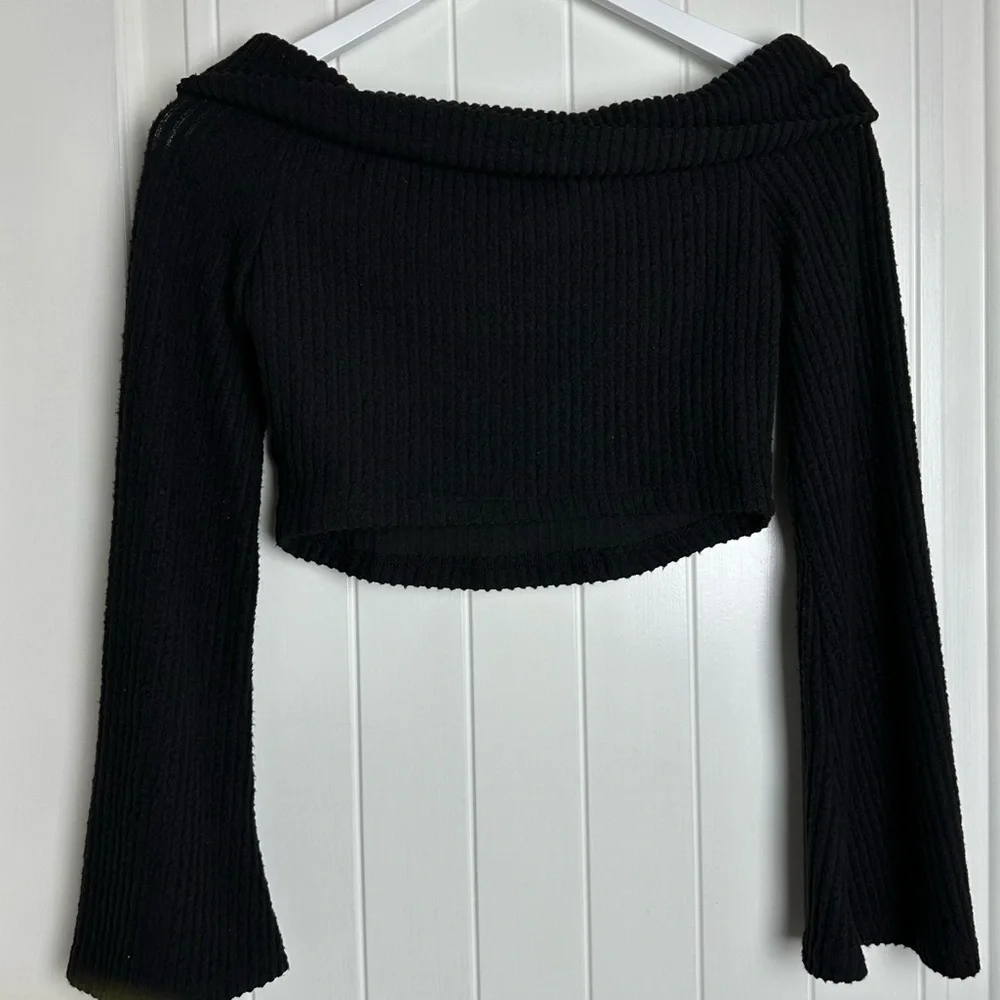 Mabel Ellen •ᴄᴏʟᴏʀ~ black